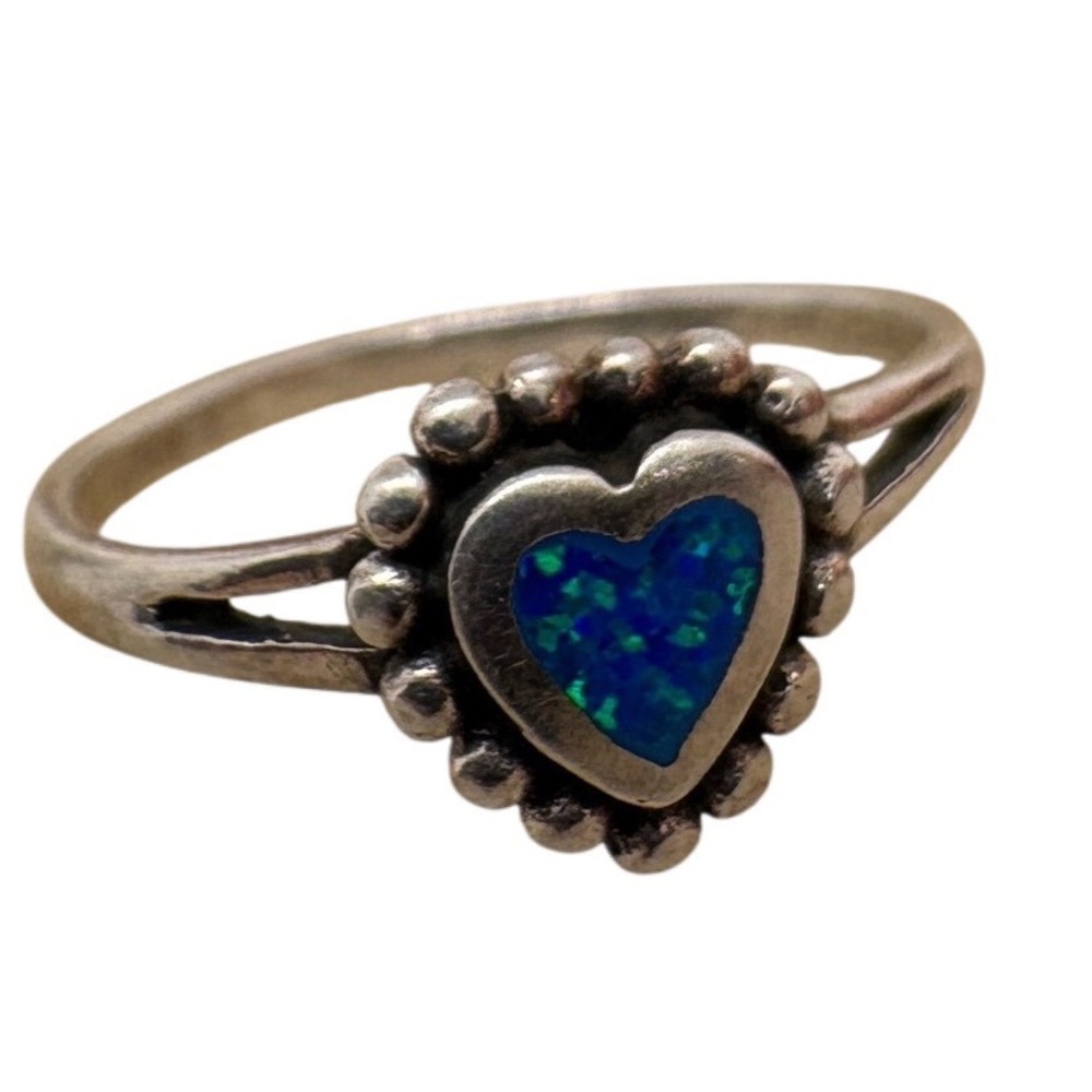 Shube Sterling Silver Blue Faux Opal Heart Ring Beaded‎ Border Size 6.5